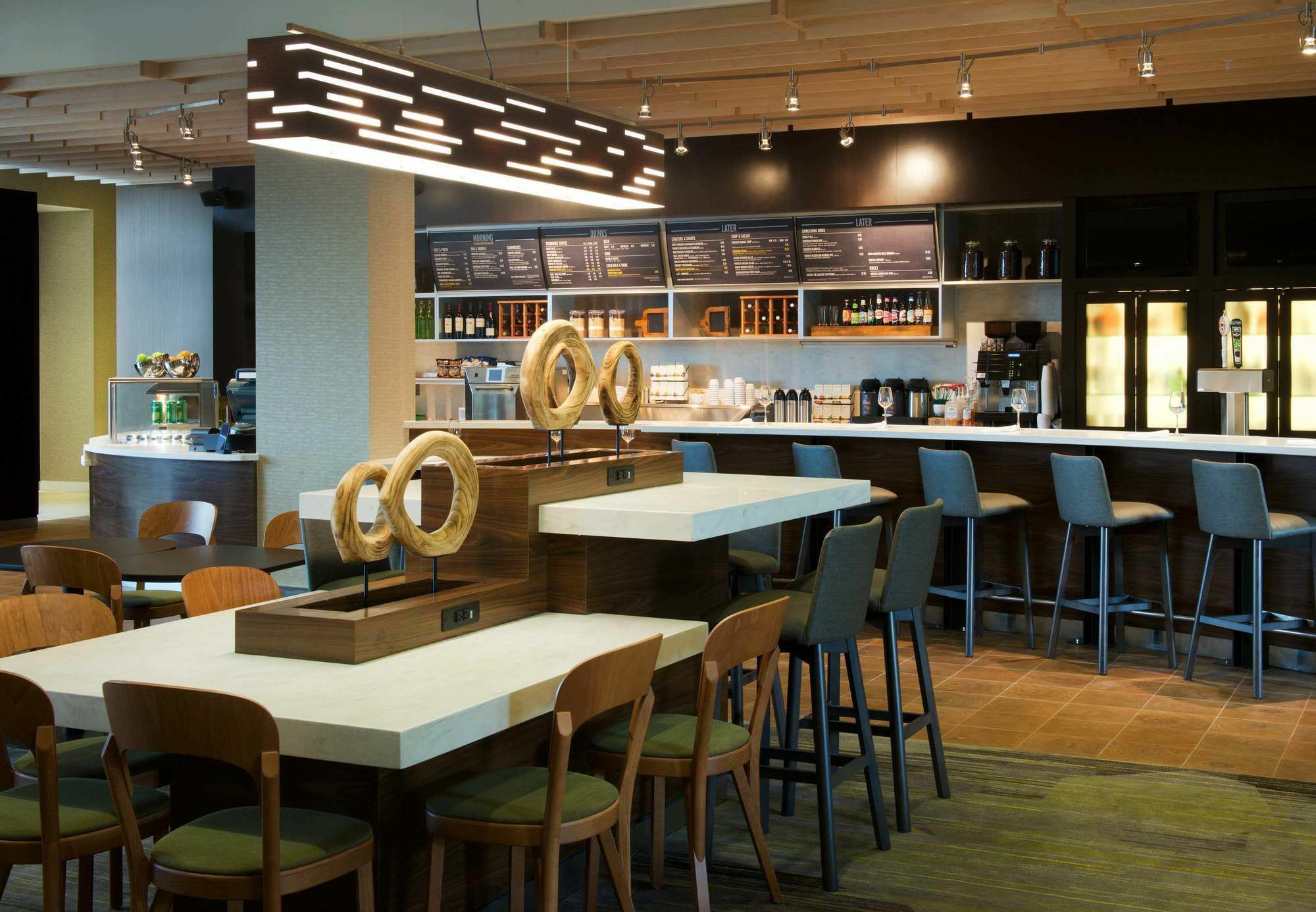 Courtyard By Marriott Seattle Everett Downtown Εξωτερικό φωτογραφία